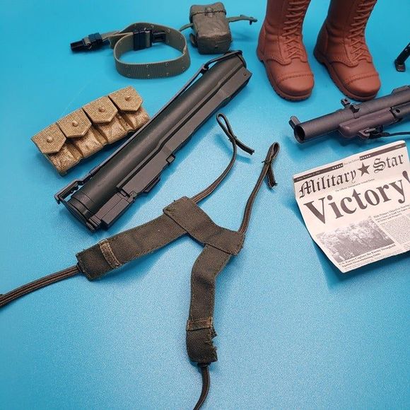 Lot of G I Joe Action Figure War Accessories Boots Gun Battle Gear Army Weapons - Picture 4 of 11